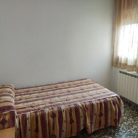 Antolin Guest House Minaya Zimmer foto